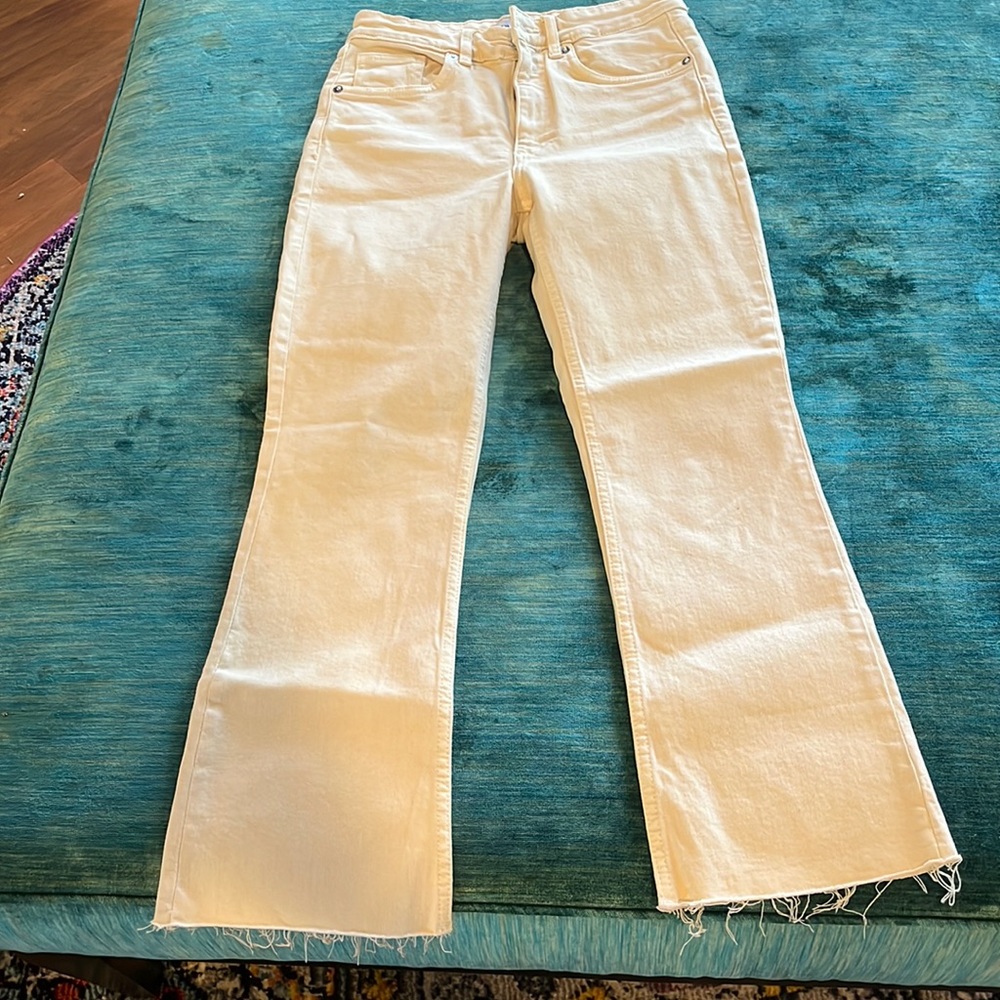 Cream flare Zara jeans size 4 fringe bottom